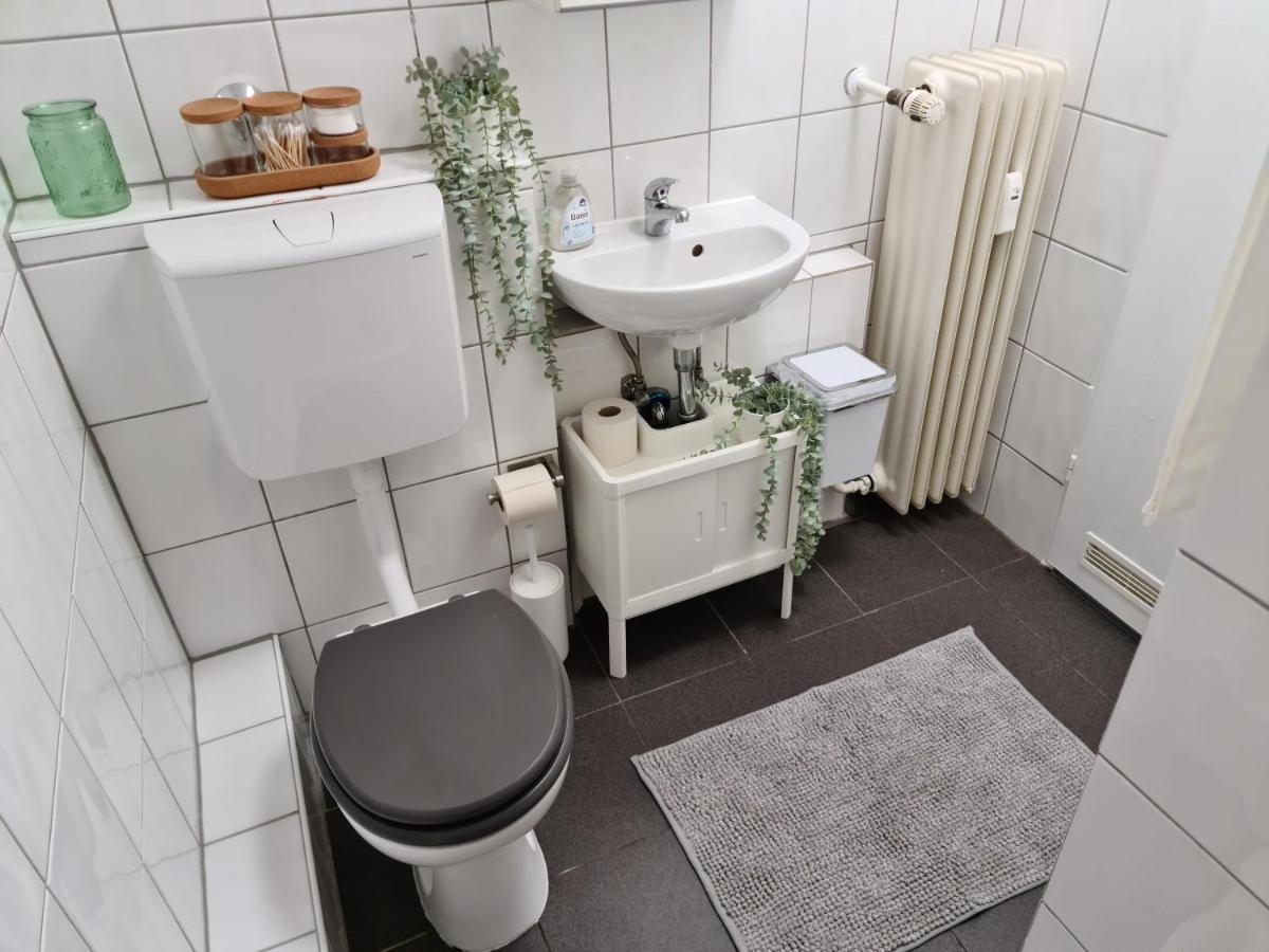 Schoene Ferienwohnung Im Zentrum Mit Self Check-In Und Free Wifi Έσσεν Εξωτερικό φωτογραφία